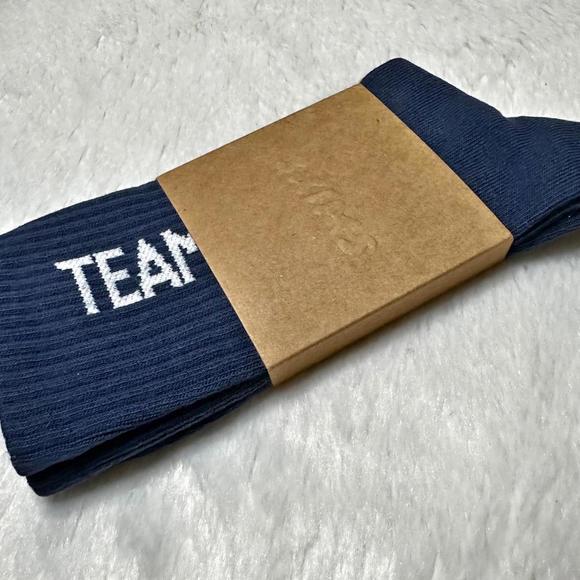 NWT Skims Limited Edition Team USA Crew Socks Navy Women OS - Picture 2 of 6